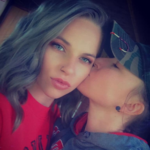 Profile Picture of Heather Mcfadyen (@heather1116) on Poshmark