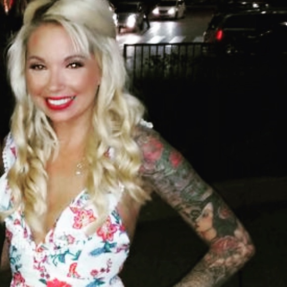 Profile Picture of Kelly Appleyard (@kmapps86) on Poshmark