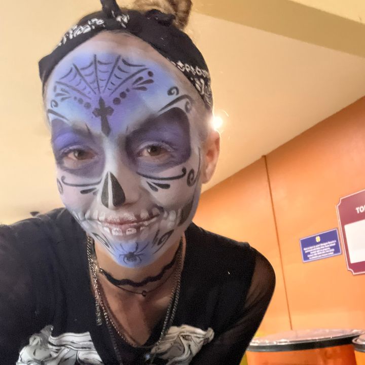 Profile Picture of Tabitha Larson (@foreverthebusiness) on Tiktok