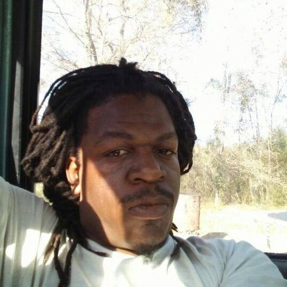 Profile Picture of Christopher Wright (@wrightfamily47) on Poshmark