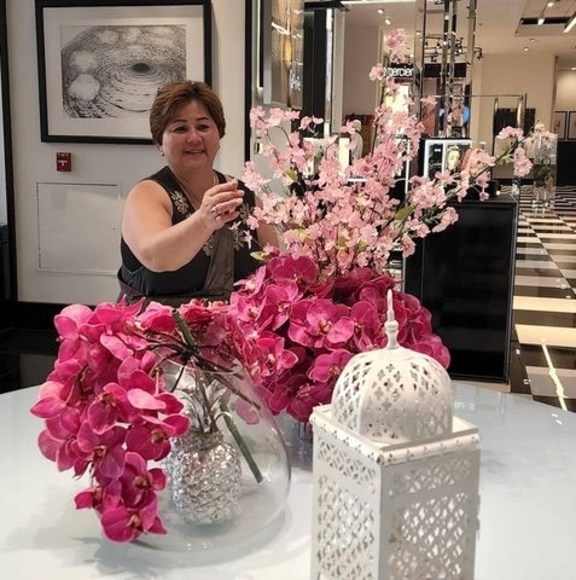 Profile Picture of Lan Chau (@lanchau) on Poshmark