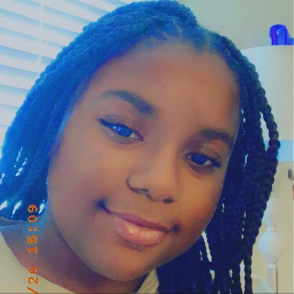 Profile Picture of Jada Whitmire (@jada_maliaa) on Poshmark