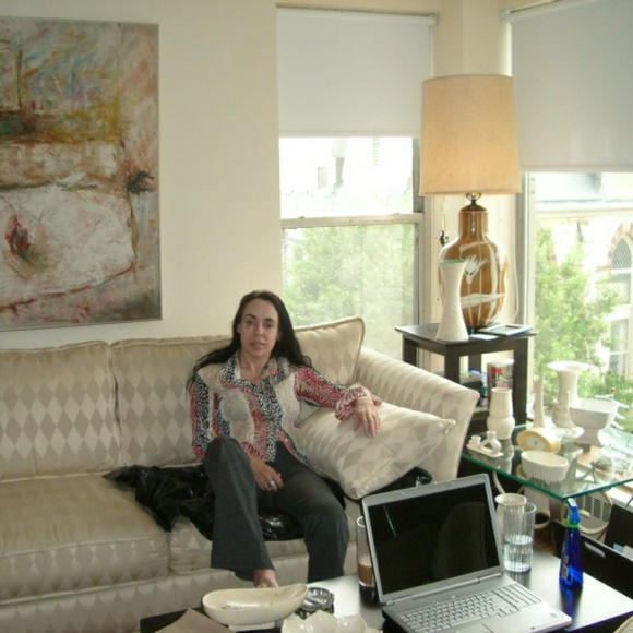 Profile Picture of Fabryan couture lisa ann Fabry sense (@jmiro) on Poshmark