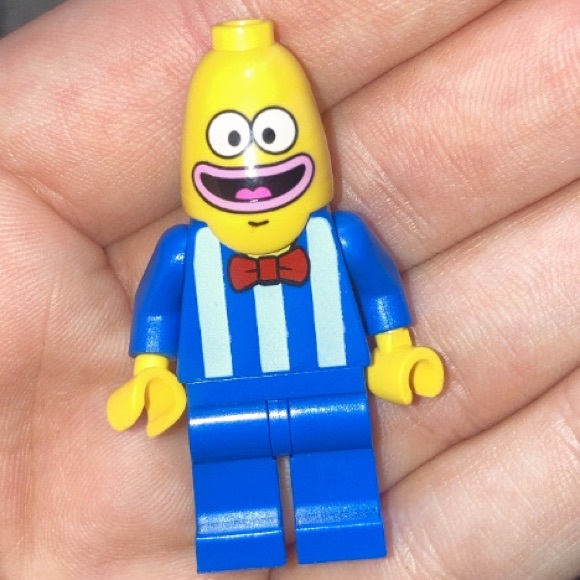 Profile Picture of Emily Ventrone (@emilyventrone) on Poshmark