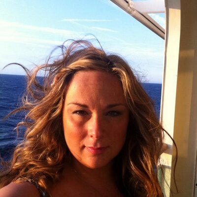 Profile Picture of Alisonpoole (@rally_ali) on Twitter
