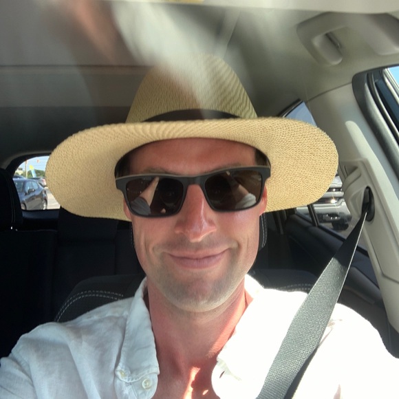 Profile Picture of William Powers (@wbpowers987) on Poshmark