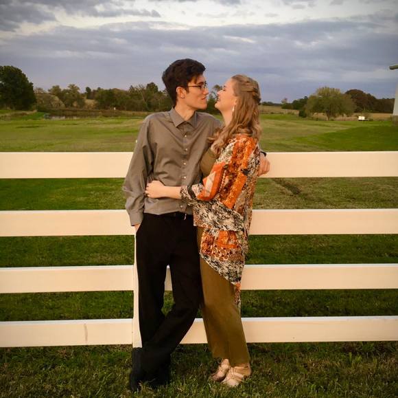 Chelsea Bearrick - Poshmark Profile Picture of Chelsea Bearrick (@chelsearae0027) on Poshmark