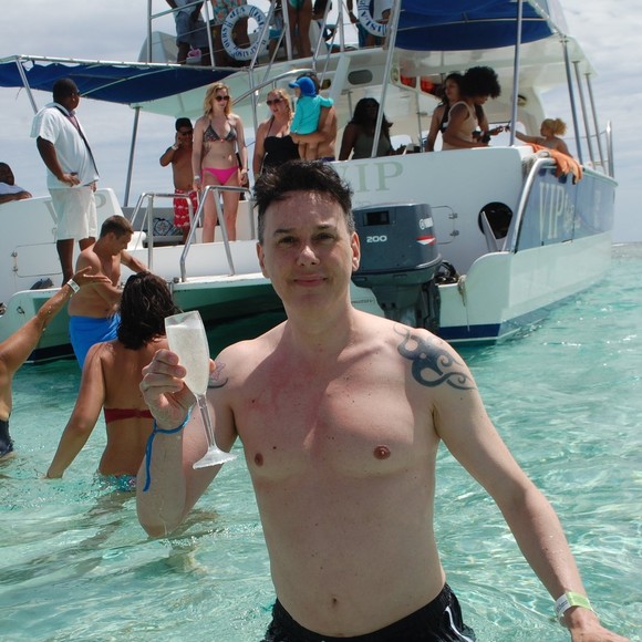 Profile Picture of Plauto Souza (@mantovaguy) on Poshmark