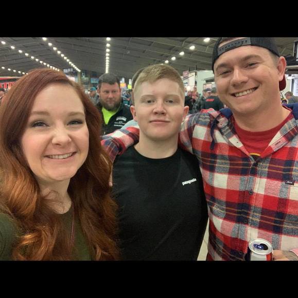 Profile Picture of Braden Mahoney (@braden_mahoney) on Poshmark