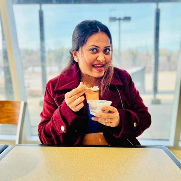 Profile Picture of Rosu Patel (@rosupatel7) on Poshmark