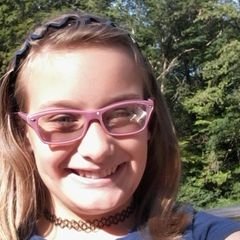 Profile Picture of Amy Groff (@AmyGroff7) on Twitter