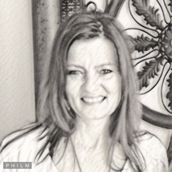 Profile Picture of Wendy Mann (@wenmann) on Poshmark