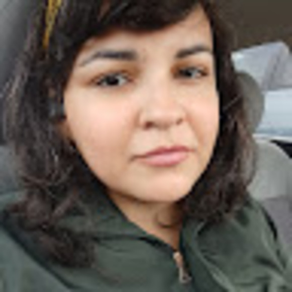 Paula Mejia - Poshmark Profile Picture of Paula Mejia (@pnmejia13) on Poshmark