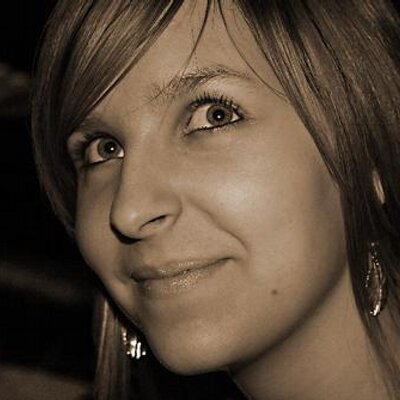 Profile Picture of Marion ISABELLE (@KimMarionIsa) on Twitter