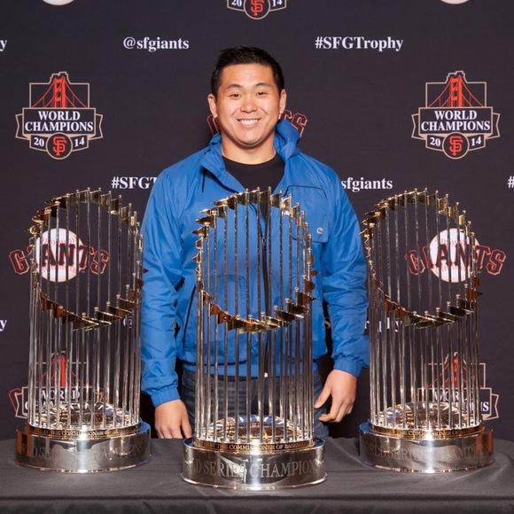 Profile Picture of Andy Huynh (@andyhuynh86) on Poshmark