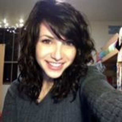 Profile Picture of Shelly A Larsen (@ShellyALarsen) on Twitter