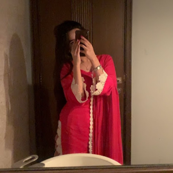 Profile Picture of Maarij Nasir (@maarijnasir) on Poshmark