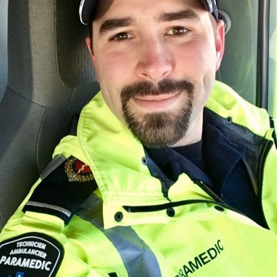 Profile Picture of Eric Laroche (@paramedic1699) on Twitter