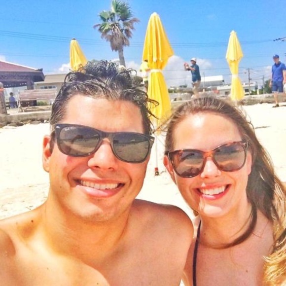 Profile Picture of Andres Monroy (@andresfmon) on Poshmark