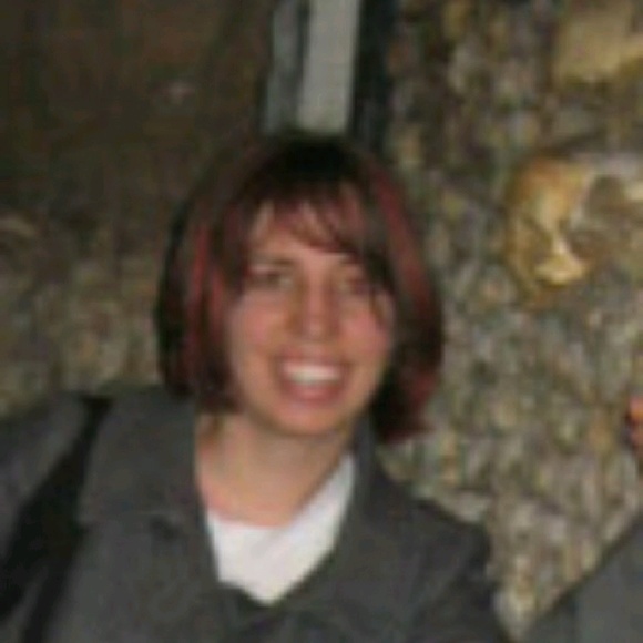 Profile Picture of A Koskinen (@miaili) on Poshmark