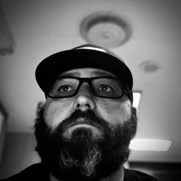 Profile Picture of Jake Theriot (@jaketheriot) on Poshmark