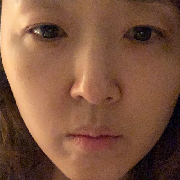 Profile Picture of Jung Sara (@jungsara) on Poshmark