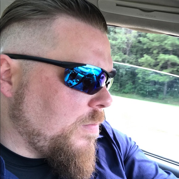 Profile Picture of Brent Franklin (@bfrank27) on Poshmark