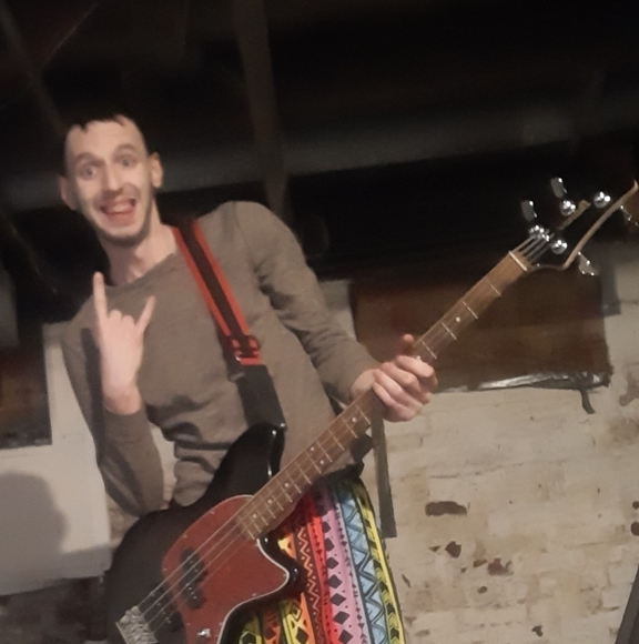 Profile Picture of Zachary Garrett (@zacharygarrett) on Poshmark