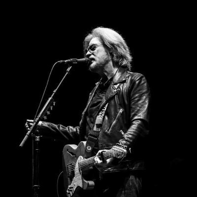 Profile Picture of Daryl Hall (@realdarylhall) on Twitter