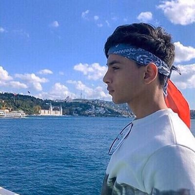 Profile Picture of ClassyBiryani (@ZiyaadJasat) on Twitter