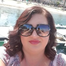 Profile Picture of Holly Austin Long (@hollong) on Pinterest