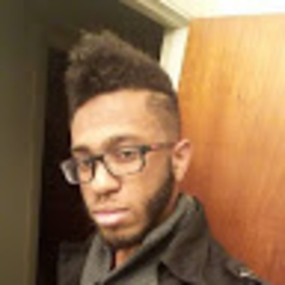 Profile Picture of Delano Thompson (@alteregolano) on Poshmark