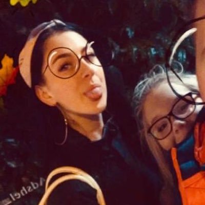 Profile Picture of Zoe Boyer (@zoeboyerr) on Twitter