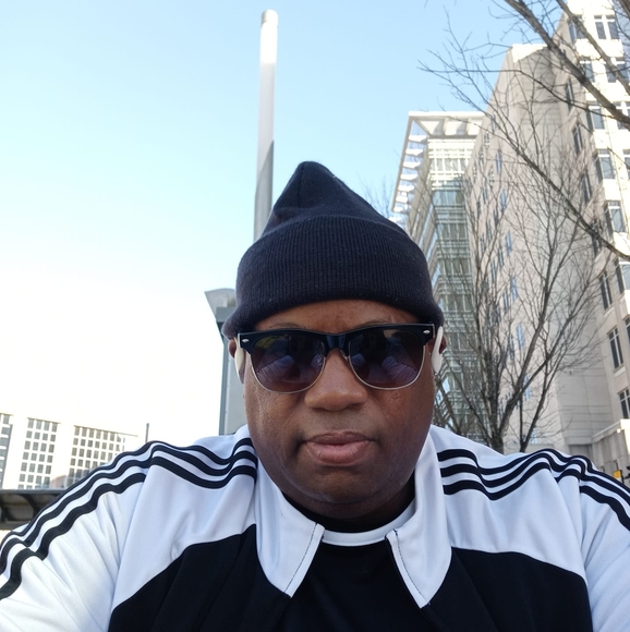 Profile Picture of Mark Marks (@markmarks547) on Poshmark