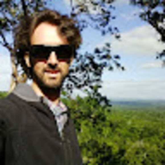 Profile Picture of Tyler Strause (@tyler_strause) on Poshmark