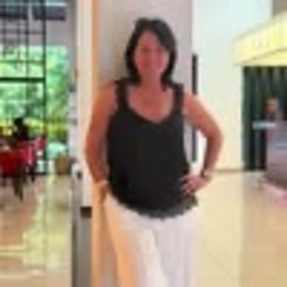 Profile Picture of Katy Pichette (@pichettekaty) on Poshmark