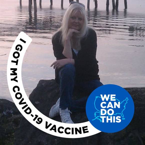 Profile Picture of Carla Kenner-vandersluis (@carleysoo2) on Poshmark