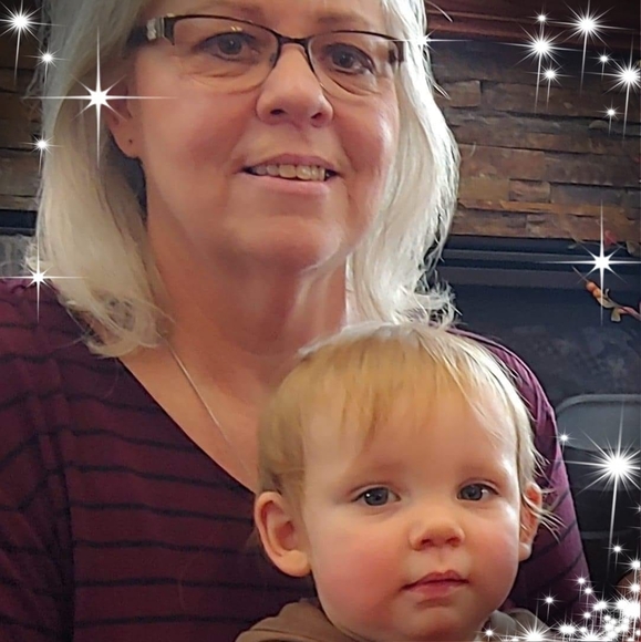 Profile Picture of Judy Thooft (@judythooft) on Poshmark