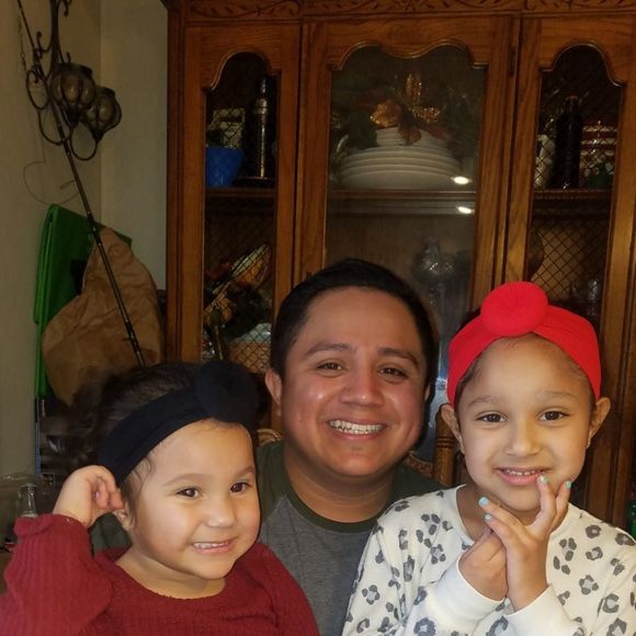 Profile Picture of Chris Matthew (@cmartinez92) on Poshmark