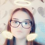 Profile Picture of Emily Davey (@emilydavey16) on Instagram