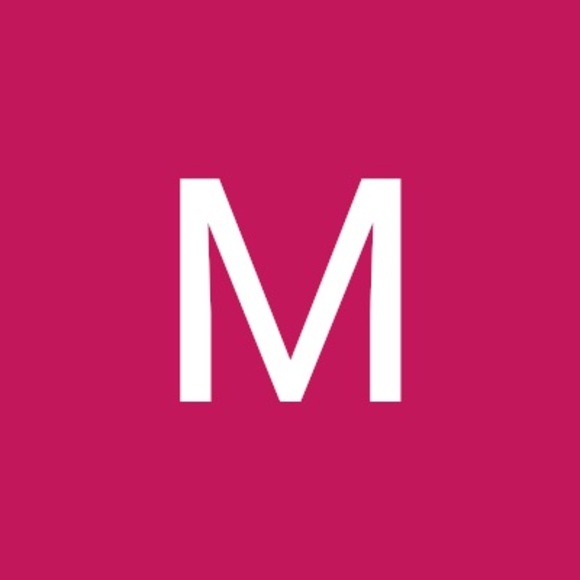 Profile Picture of Melissa Wheatly (@mwheatly19) on Poshmark