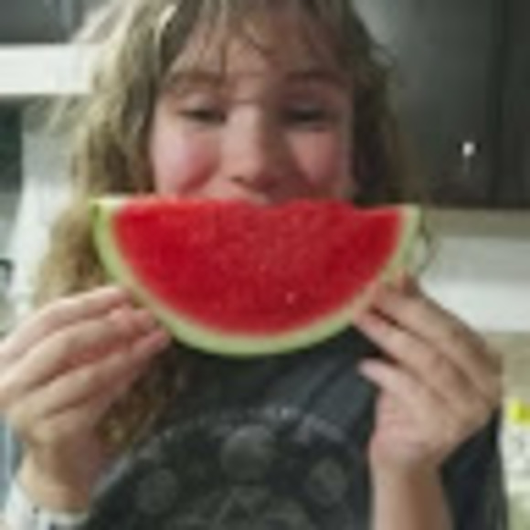Profile Picture of Mollie Ropp (@mollie1023) on Poshmark