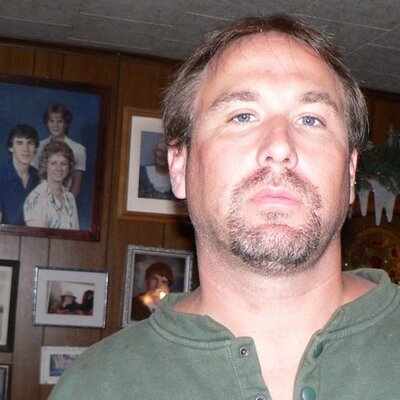 Profile Picture of Ray Emel (@RayEmel1) on Twitter