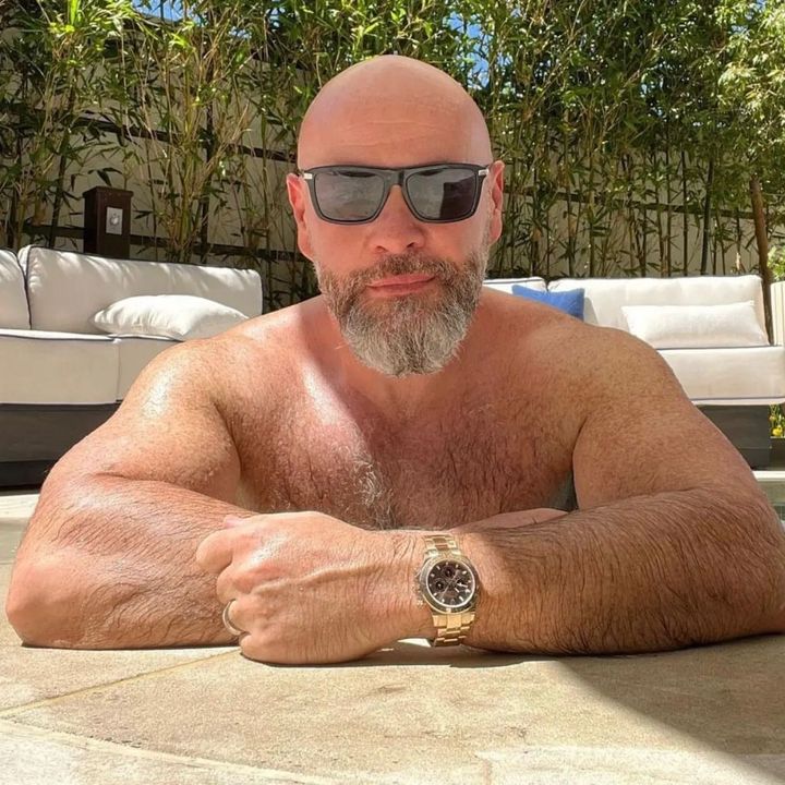 Profile Picture of Lone Wolf (@craigmorison0) on Tiktok