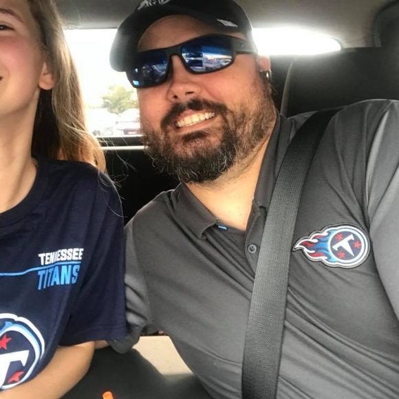 Katelynn Harris - Poshmark Profile Picture of Katelynn Harris (@katiebug0130) on Poshmark