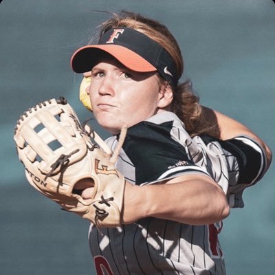 Profile Picture of Samantha Kennedy (@sam_kennedy5) on Twitter