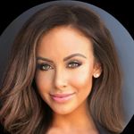 Profile Picture of ——  L I⚡️A  —— (@lisamaloney) on Instagram