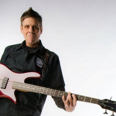 Profile Picture of Bassist Jeff Ellison (@@JefferyEllison) on Twitter