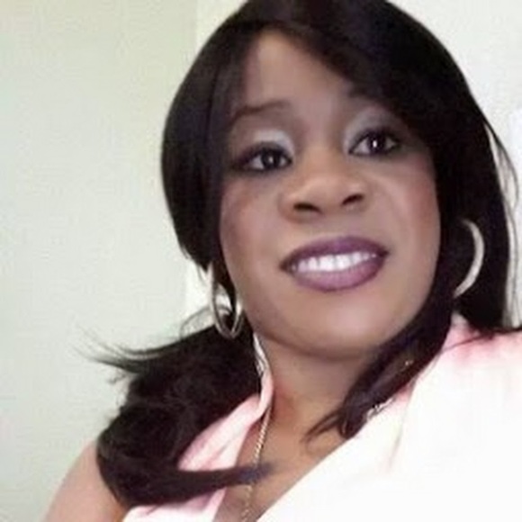 Profile Picture of Jebbeh Gbormie (@jebbeh21) on Poshmark