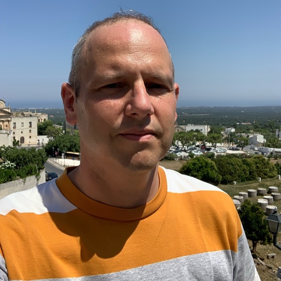 Profile Picture of Andrew Lustig (@andrew_lustig) on Poshmark